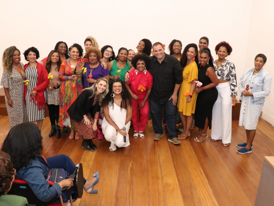 PGE-RJ e Sesc RJ inauguram Exposição 'R E V E L A D A S' e celebram o Dia da Mulher Negra