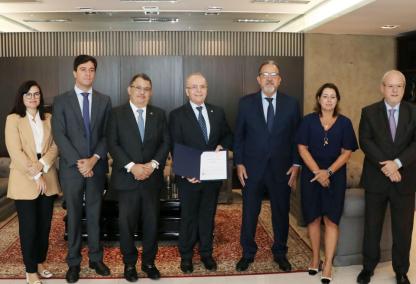 PGE-RJ e TJRJ Assinam Termo de Cooperação para Reduzir Litígios Judiciais e Alcançar Acordos de Autocomposição