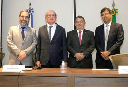 Ministro Gilmar Mendes faz palestra de encerramento do Seminário "Responsabilidade Civil em Perspectiva: Desafios das Novas Tecnologias", na sede da PGE-RJ