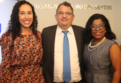 PGE-RJ presta emocionante homenagem à Procuradora Ana Alice e dá posse à nova diretoria da CECREI