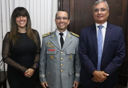 PGE-RJ participa da cerimônia de entrega da Medalha Tiradentes ao Comandante Tarciso Salles, do Corpo de Bombeiros