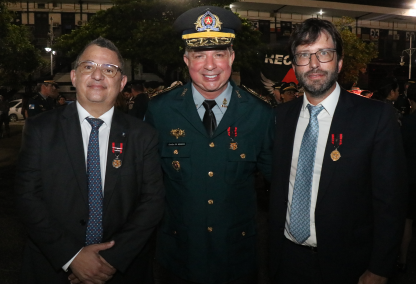 PGE-RJ é agraciada com a Medalha Mérito Tático Policial Militar, do RECOM