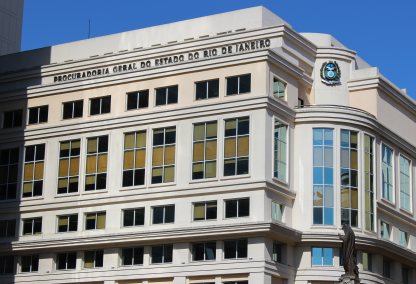 PGE-RJ obtém penhora da marca “Leader” em execução fiscal bilionária