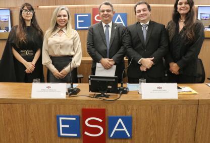 PGE-RJ participa de seminário sobre débitos fiscais na OAB-RJ