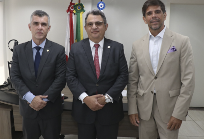 PGE-RJ realiza visita institucional à PRT